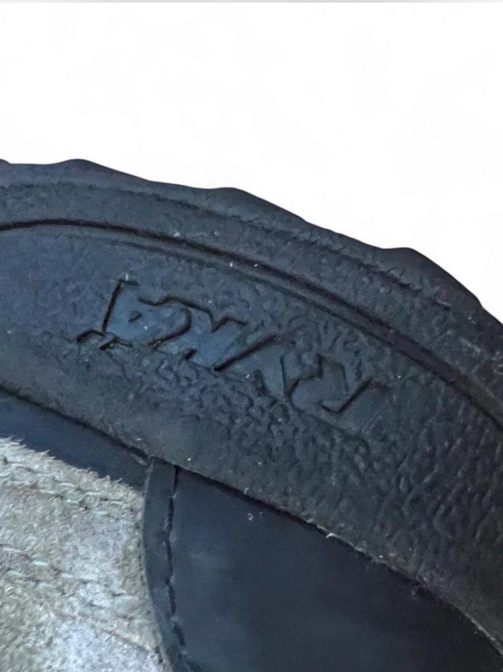 Ryka Zip Front Duck Boots Women's 10W Grey Suede Winter - Picture 5 of 7